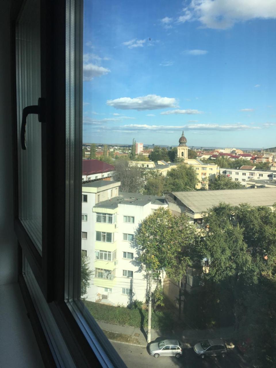 Bridge Tower Residence Яссы Экстерьер фото